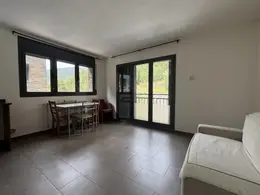Auge Real Estate: 326.000 €