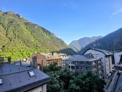 Espectacular Ático en Santa Coloma