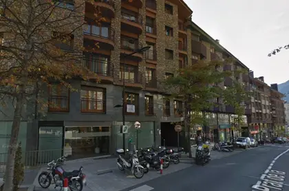 Plaça de parking en el centro de Andorra la Vella