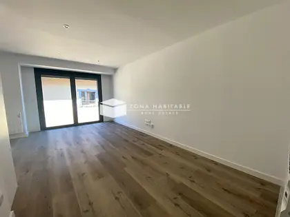 Piso de obra nueva de dos habitaciones en el centro de Escaldes