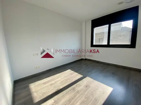 Apartamento · 4 hab · 180 m² en La Massana, anunciado por Immobiliaria Ksa a 1.650.000 €
